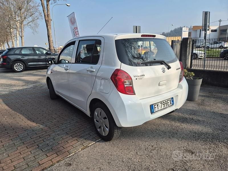 Usata Suzuki Celerio Cool 68 CV (50 kW) 2019 Bianco Utilitaria