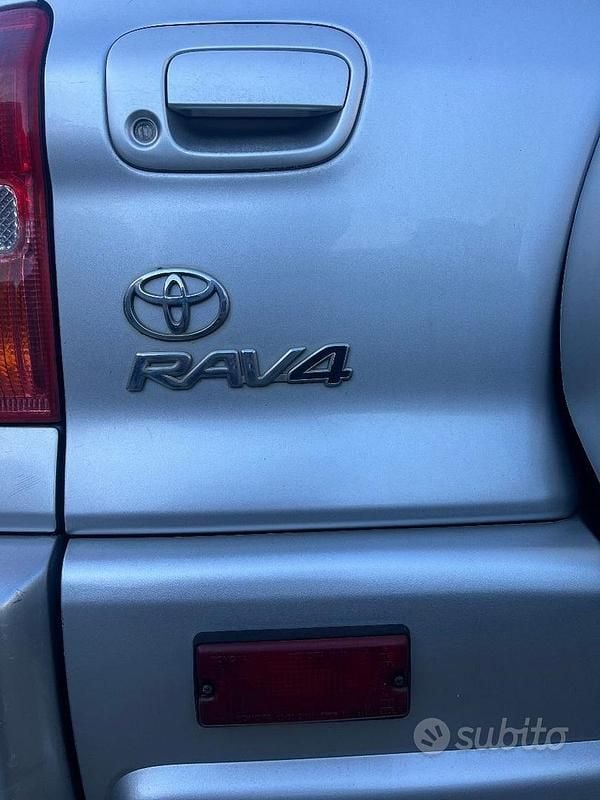 Gebraucht Toyota RAV4 150 PS (110 kW) 2003 SUV