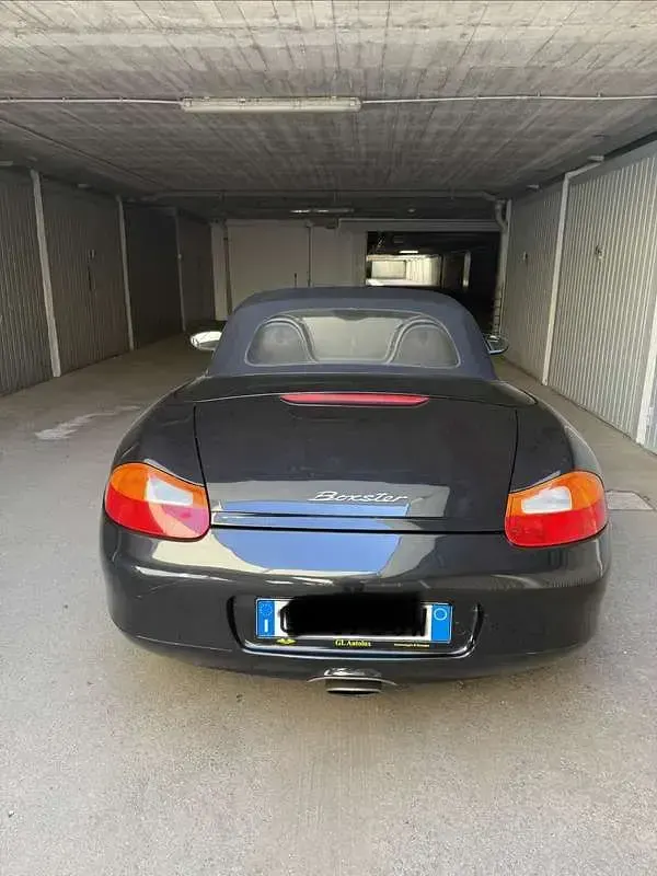 Usata Porsche Boxster 220 CV (161 kW) 2000 Nero Cabrio