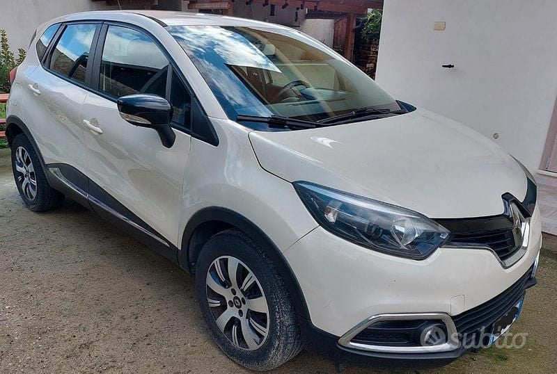 Usata Renault Captur Zen 2016 SUV