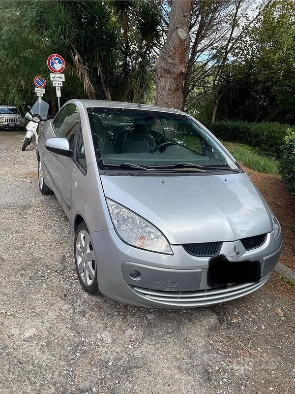 Usata Mitsubishi Colt 2008 Grigio Cabrio