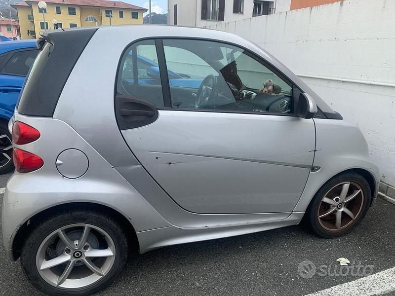Usata Smart ForTwo Coupé 71 CV (52 kW) 2012 Grigio Coupé