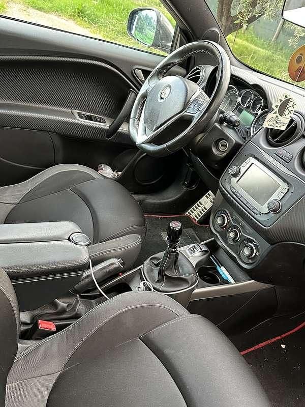 Usata Alfa Romeo MiTo Distinctive 84 CV (61 kW) 2014 Utilitaria
