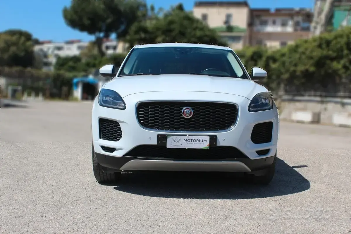 Usata Jaguar E-Pace S 150 CV (110 kW) 2018 Bianco SUV