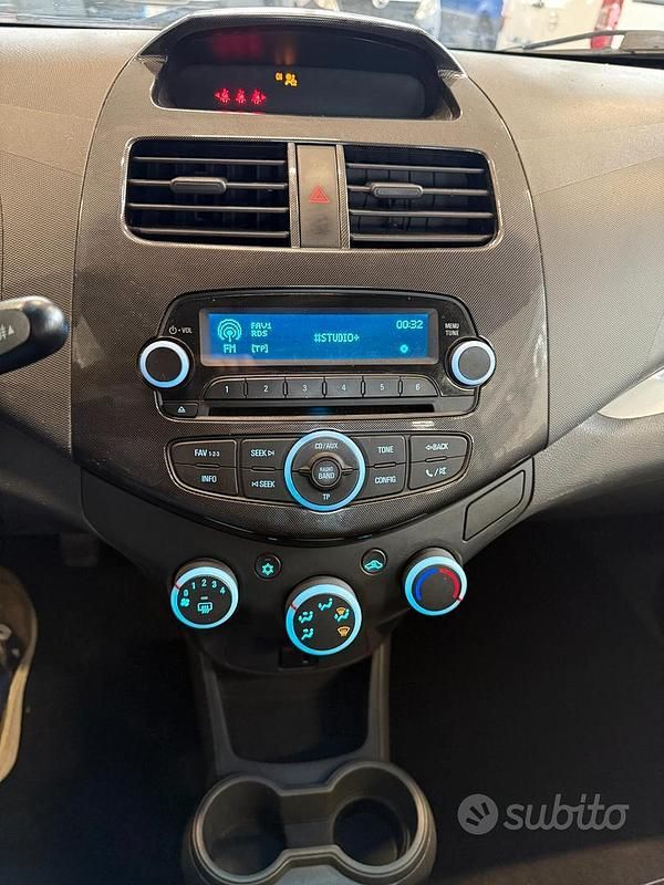 Usata Chevrolet Spark 68 CV (50 kW) 2013 Bianco Utilitaria