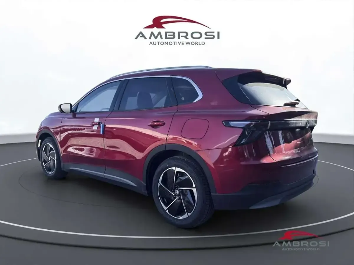 Nuova MG MGS5 EV Luxury 169 kW (231 CV) 2026 Rosso SUV