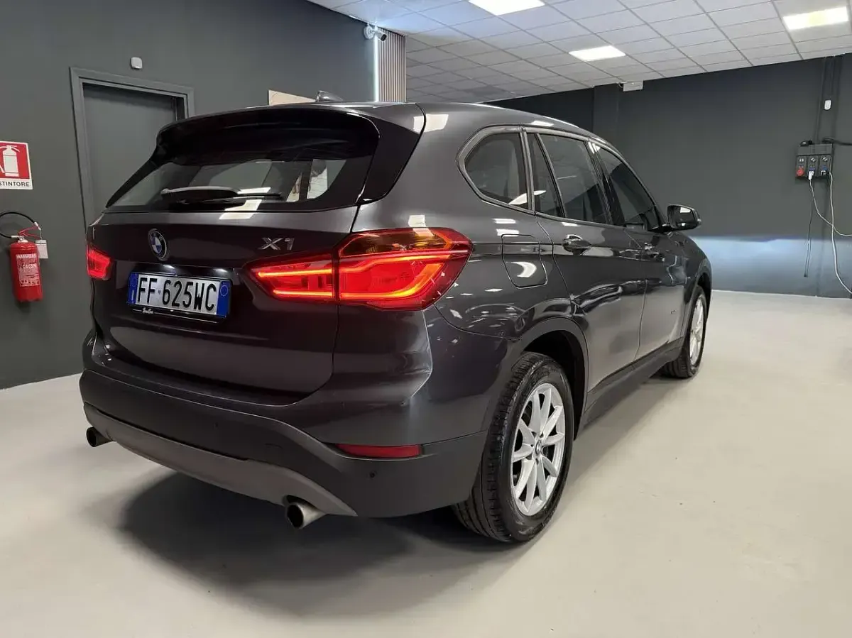 Usata BMW X1 190 CV (139 kW) 2016 Grigio SUV