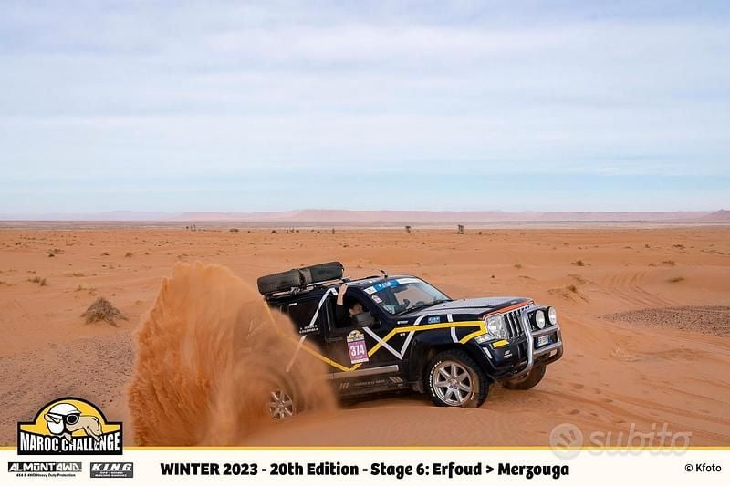 Usata Jeep Cherokee 240 CV (176 kW) 2013 Blu SUV