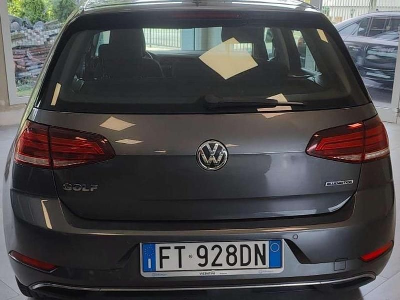 Usata VW Golf VII Business 110 CV (80 kW) 2018 Grigio Berlina