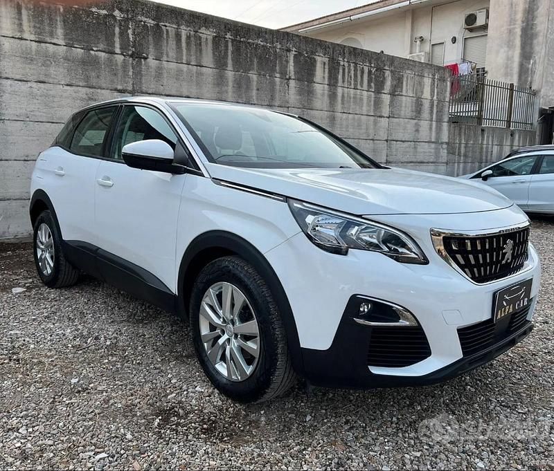 Usata Peugeot 3008 131 CV (96 kW) 2018 Bianco SUV