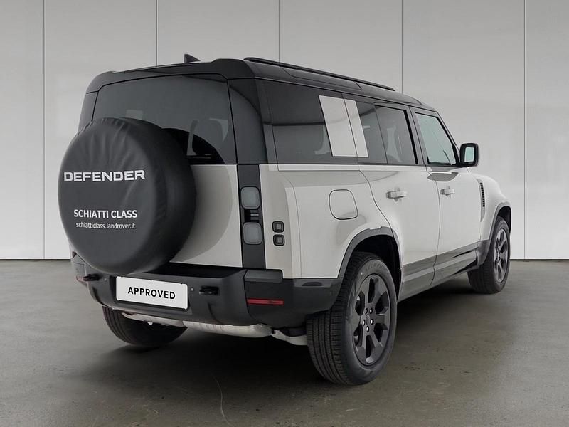 Nuova Land Rover Defender SE Dynamic 200 CV (147 kW) 2025 Borasco grey SUV