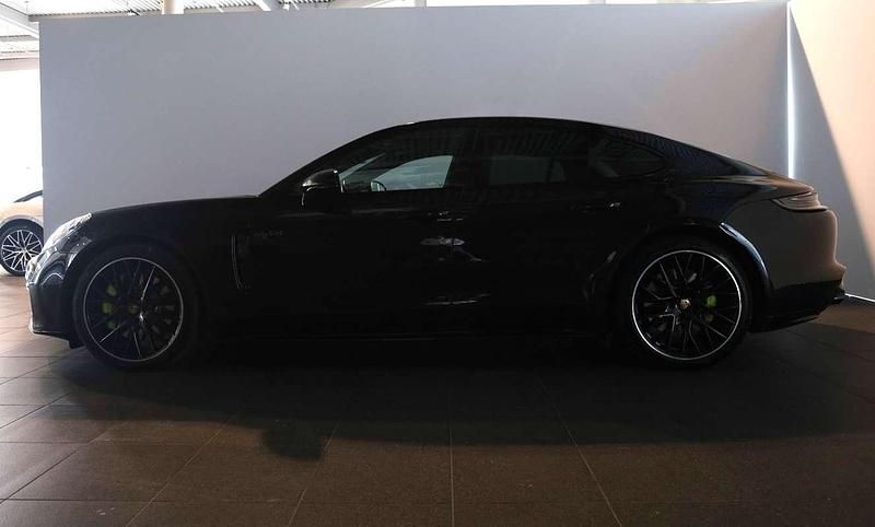 Usata Porsche Panamera Platinum Edition 330 CV (242 kW) 2023 Berlina