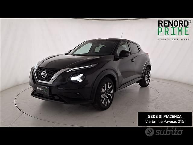 Usata Nissan Juke Acenta 114 CV (83 kW) 2022 Black metallic SUV