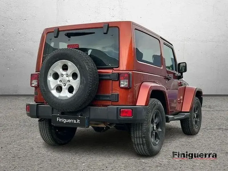 Usata Jeep Wrangler Sahara 200 CV (147 kW) 2014 Arancione SUV