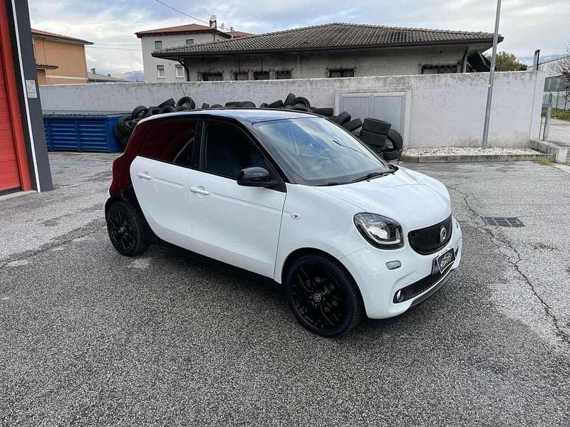 Bianco Usata 2015 Smart ForFour Prime Utilitaria | 12.500 € (Buon prezzo) - Immagine 1/4