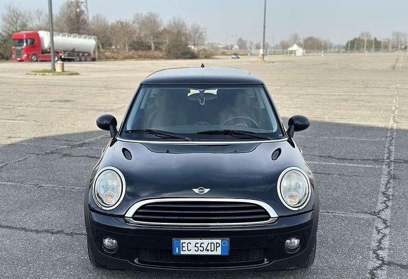 Usata Mini ONE 75 CV (55 kW) 2010 Utilitaria