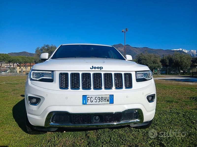 Usata Jeep Grand Cherokee Overland 250 CV (183 kW) 2016 Bianco SUV