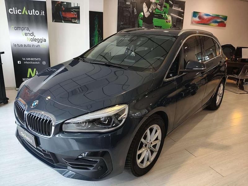 Usata BMW 216 Active Tourer Advantage 116 CV (85 kW) 2017 Blu/azzurro Monovolume