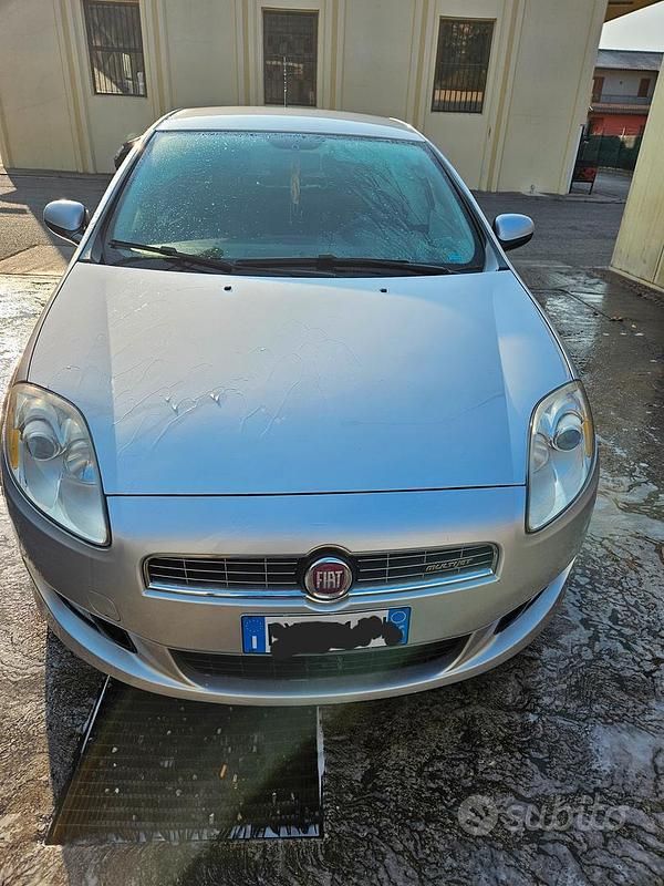 Grigio Usata 2009 Fiat Bravo Due volumi | 3000 € (Buon prezzo) - Immagine 1/4