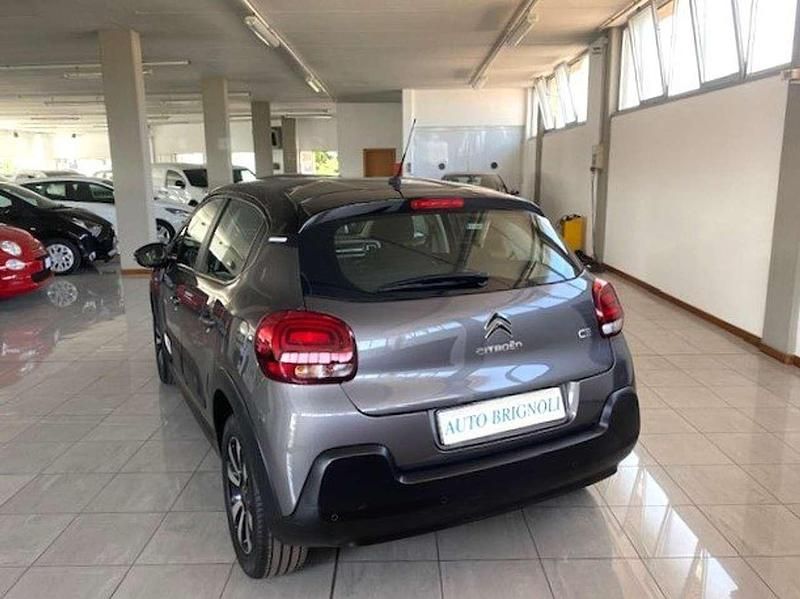 Usata Citroën C3 Shine 83 CV (61 kW) 2021 Bi color nero Utilitaria