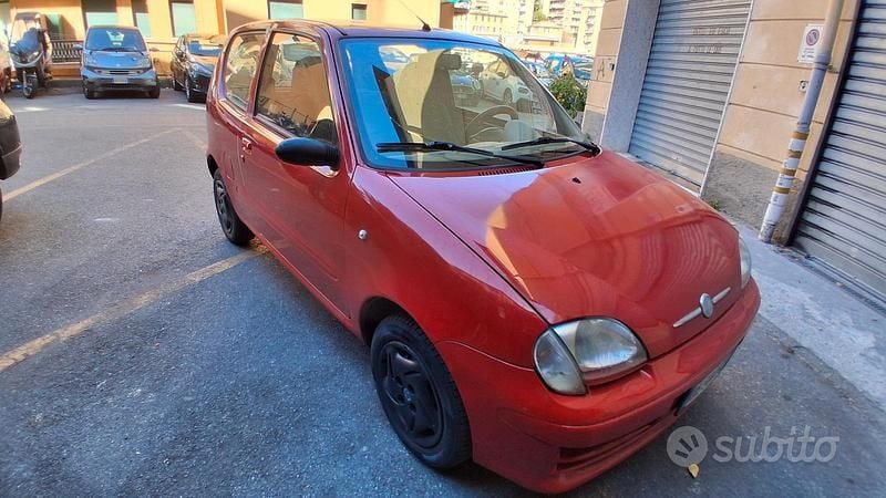 Usata Fiat 600 54 CV (39 kW) 2006 Rosso Utilitaria