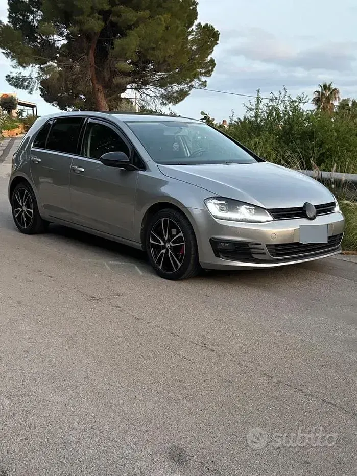 Usata VW Golf VII 110 CV (80 kW) 2015 Grigio Berlina