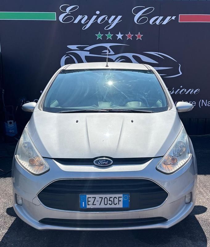 Usata Ford B-MAX Titanium 95 CV (69 kW) 2016 Argento Monovolume