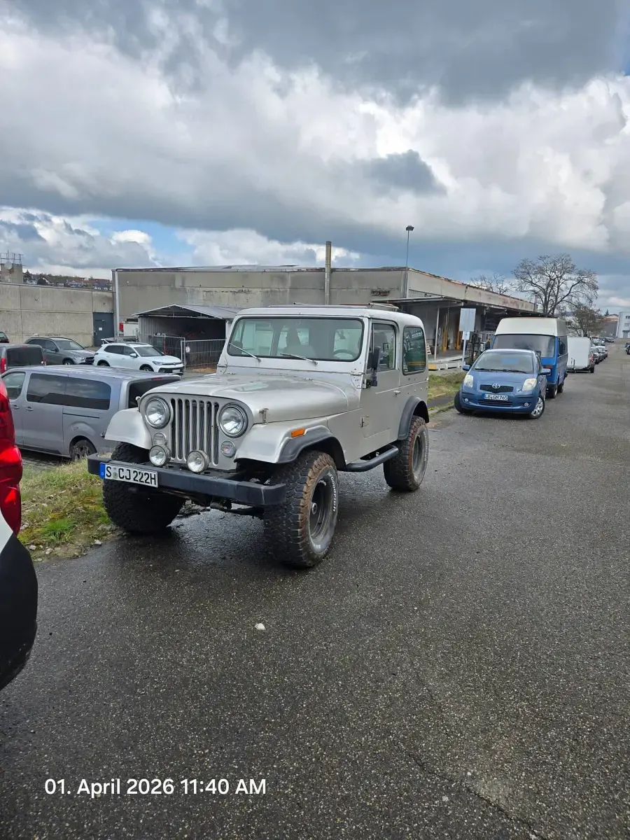 Usata Jeep CJ 175 CV (128 kW) 1977 Argento SUV