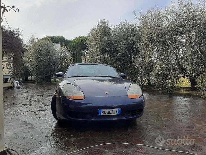 Usata Porsche Boxster 220 CV (161 kW) 1999 Blu Cabrio