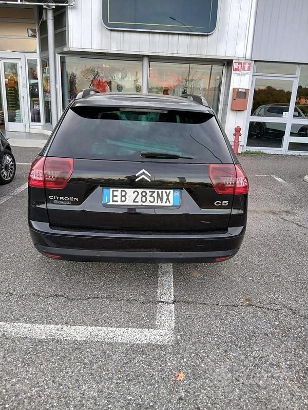 Usata Citroën C5 110 CV (80 kW) 2010 Nero Berlina