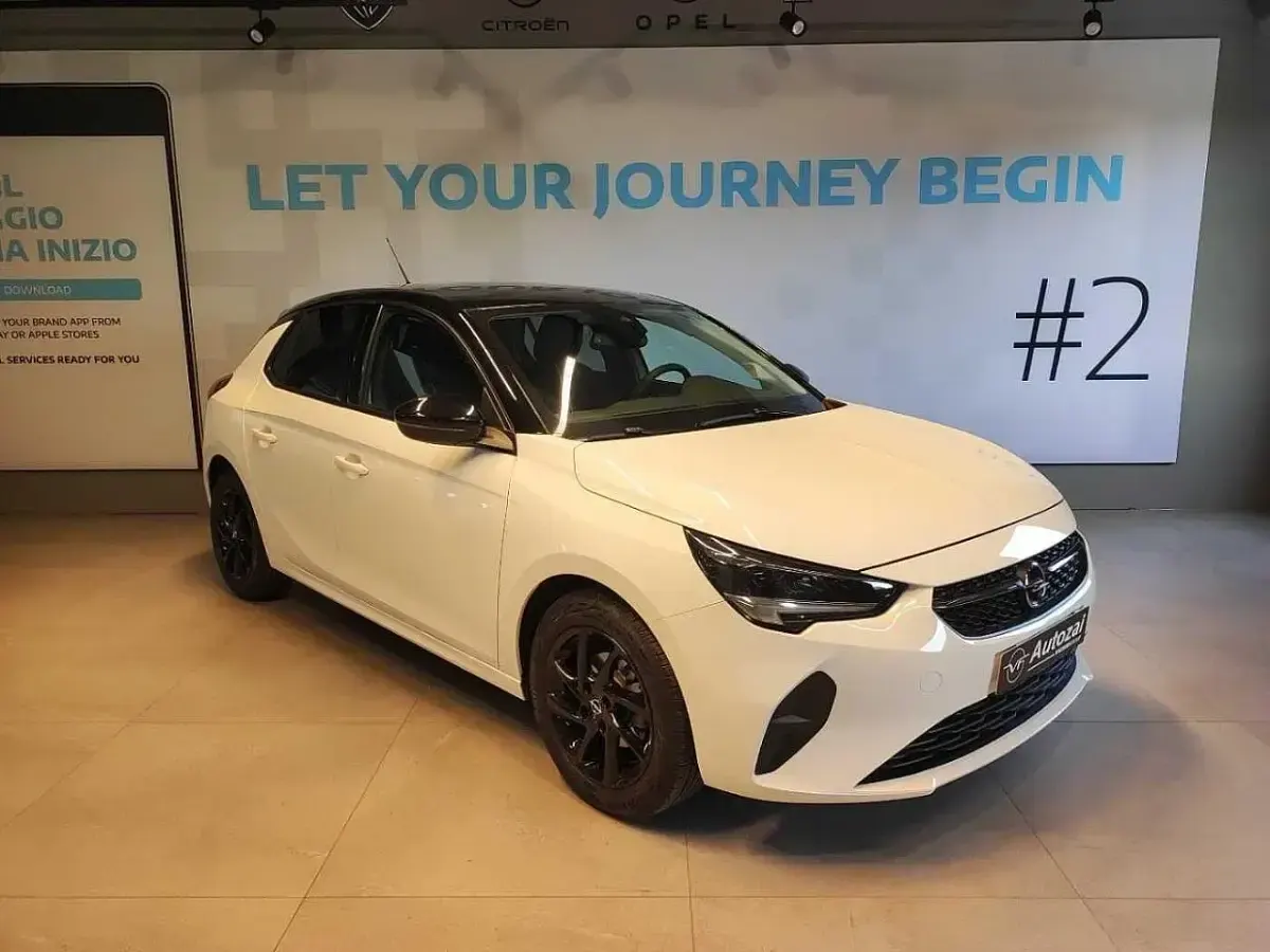 Gebraucht Opel Corsa Design & Tech 75 PS (55 kW) 2023 Weiß Kleinwagen