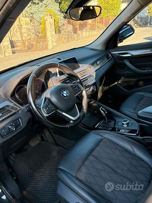 Usata BMW X1 Comfort Edition 150 CV (110 kW) 2019 Nero SUV