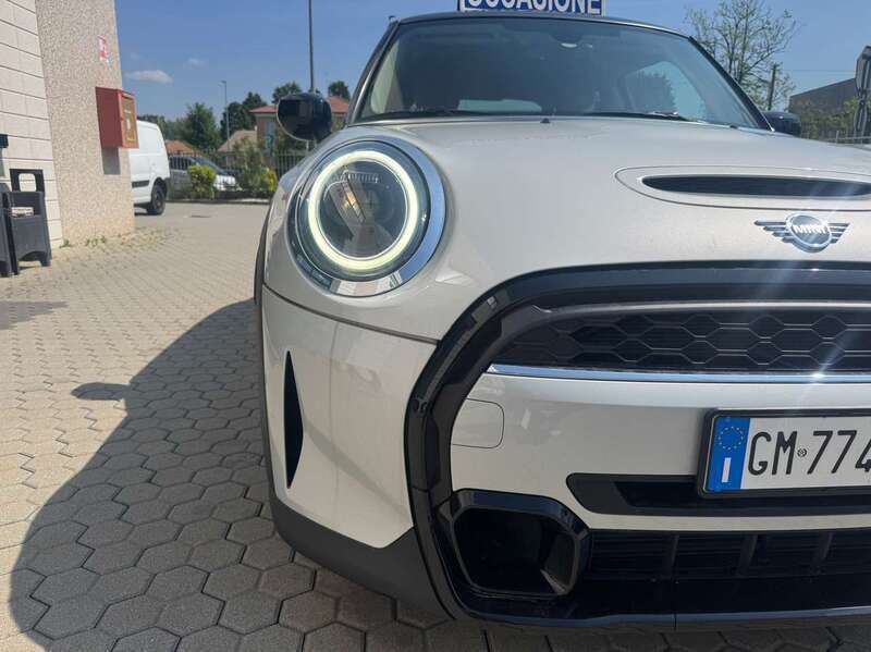 Usata Mini Cooper S 178 CV (130 kW) 2023 Bianco Utilitaria