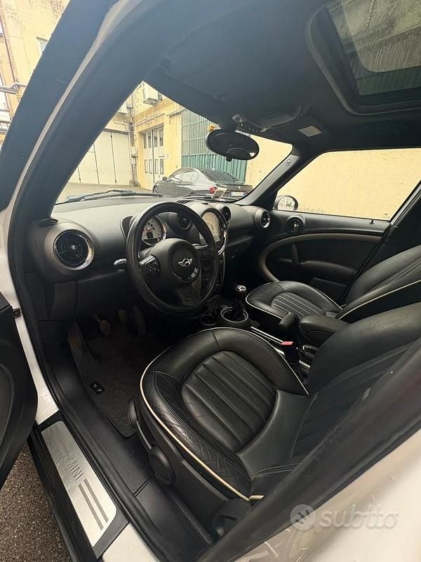 Usata Mini Countryman 111 CV (81 kW) 2011 Bianco SUV