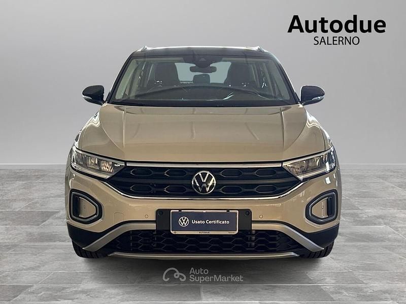Usata VW T-Roc Life 110 CV (80 kW) 2023 Ascot grey /tetto nero SUV