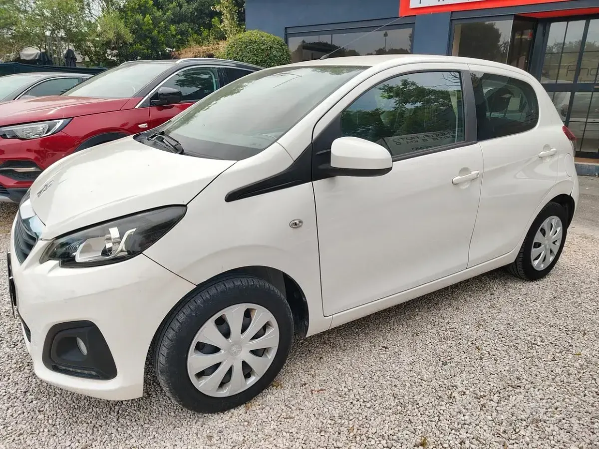 Usata Peugeot 108 69 CV (50 kW) 2017 Bianco Berlina