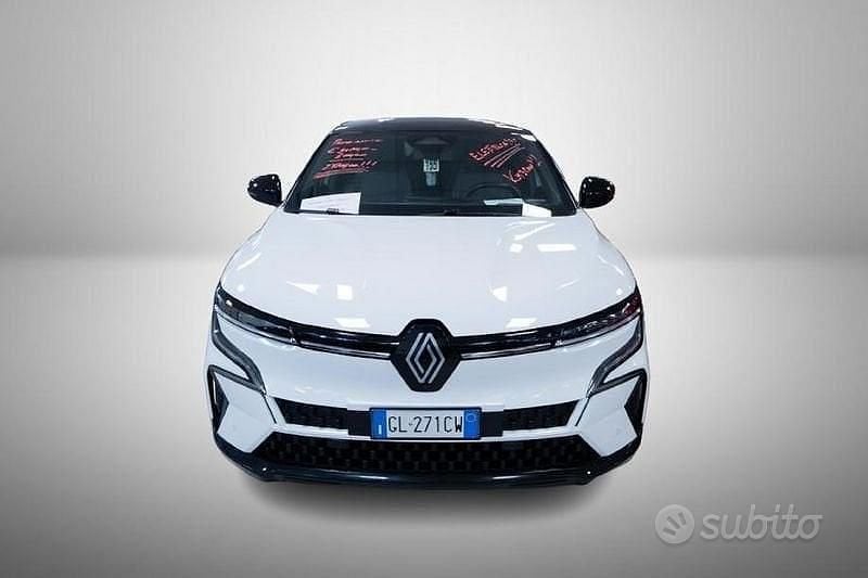 Usata Renault Megane E-Tech Equilibre 160 kW (218 CV) 2022 Bianco Berlina