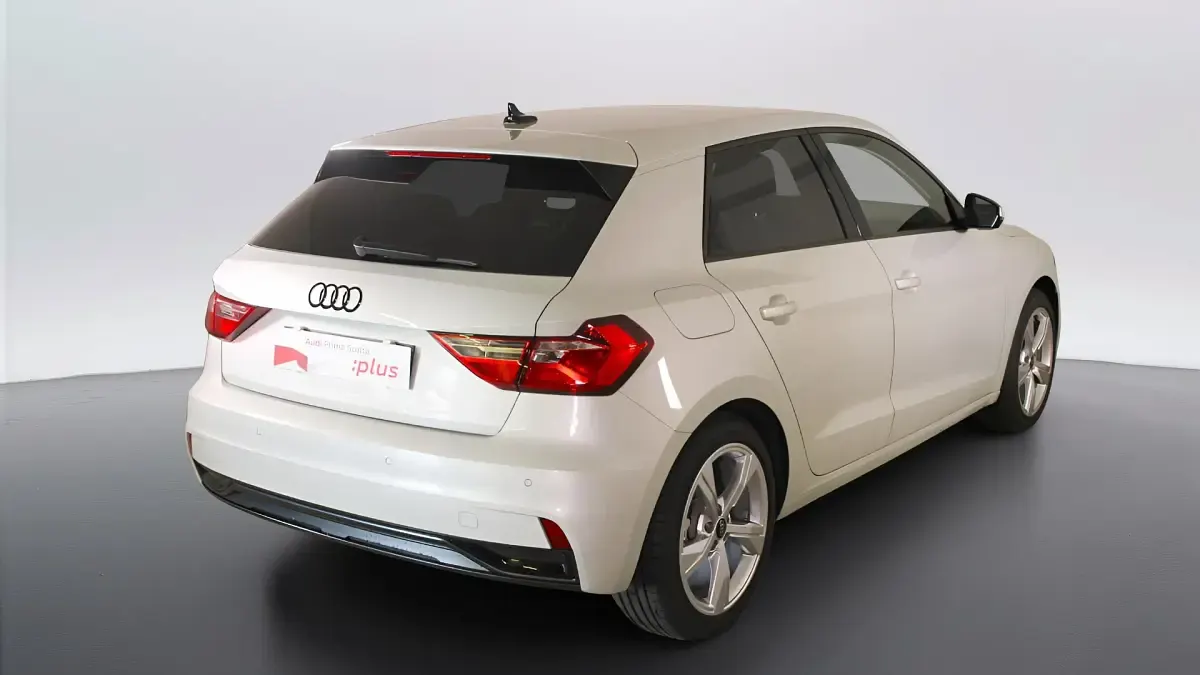 Usata Audi A1 Sportback Business 116 CV (85 kW) 2025 Argento Utilitaria