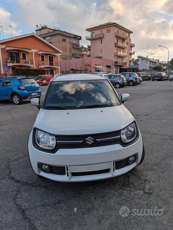 Usata Suzuki Ignis 90 CV (66 kW) 2018 Bianco SUV