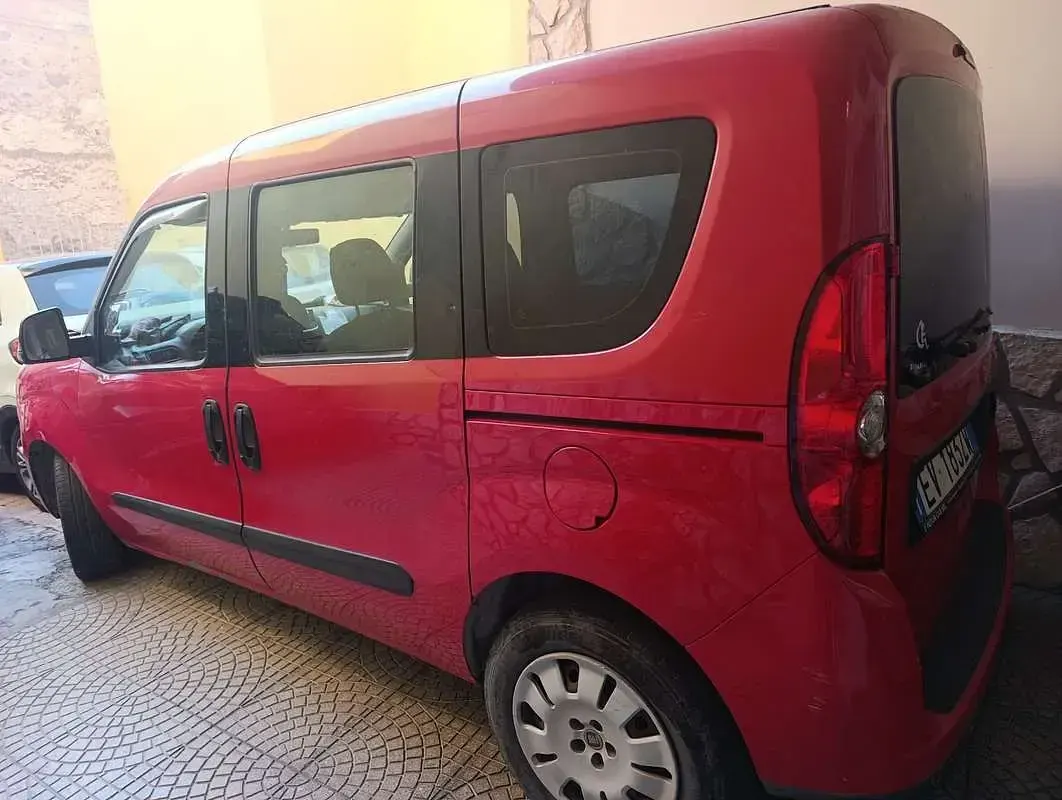 Usata Fiat Doblò Active 90 CV (66 kW) 2014 Monovolume