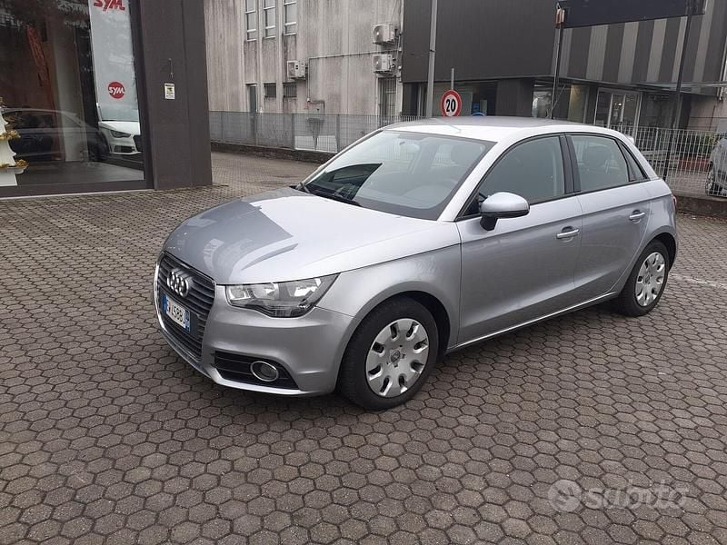 Usata Audi A1 Attraction 86 CV (63 kW) 2014 Grigio Utilitaria
