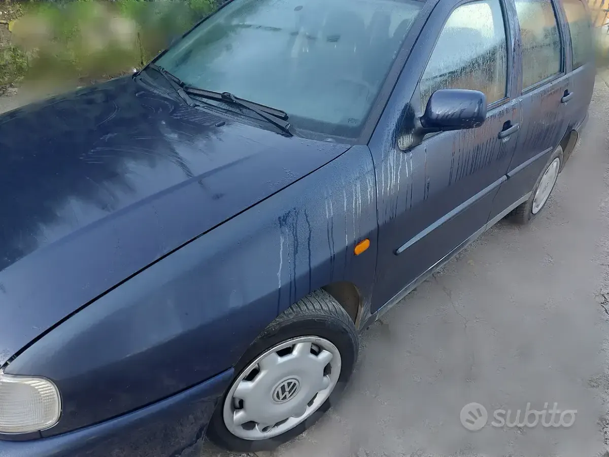 Usata VW Polo Comfortline 90 CV (66 kW) 1998 Blu Station wagon