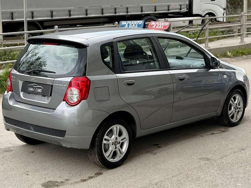 Usata Chevrolet Aveo 84 CV (61 kW) 2008 Grigio Berlina