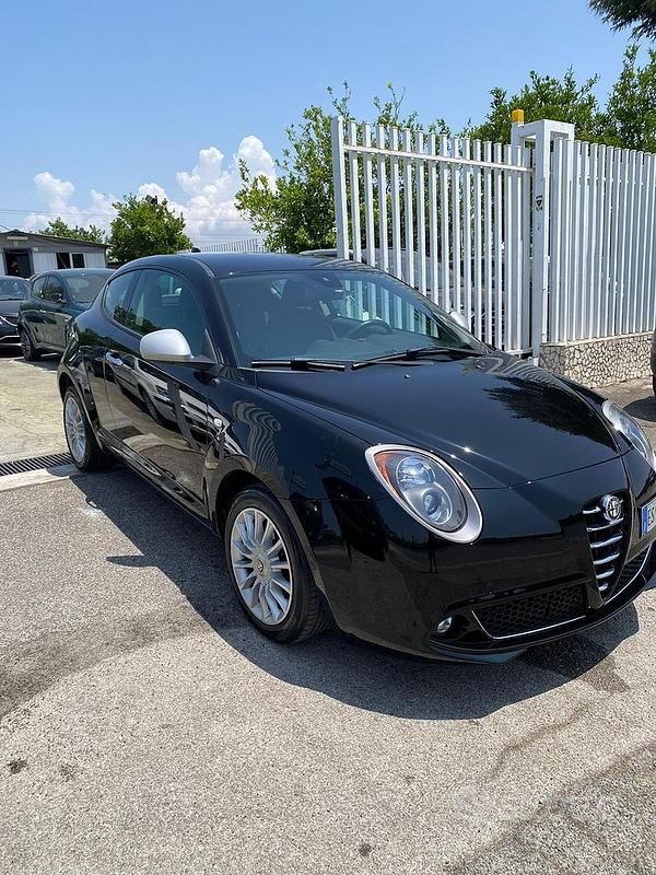 Usata Alfa Romeo MiTo 78 CV (57 kW) 2013 Nero Utilitaria