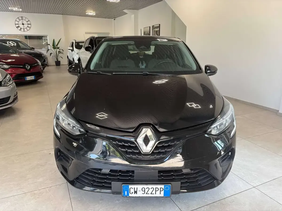Usata Renault Clio V Intens 101 CV (74 kW) 2021 Nero Berlina
