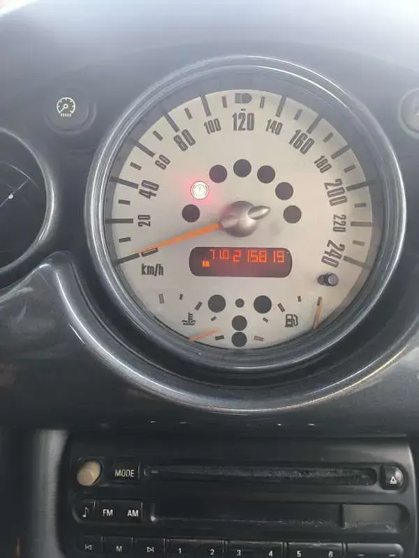 Usata Mini One D 75 CV (55 kW) 2003 Rosso Utilitaria