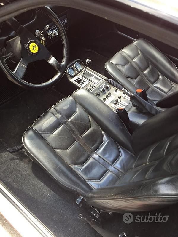 Usata Ferrari 308 155 CV (114 kW) 1984 Rosso Coupé