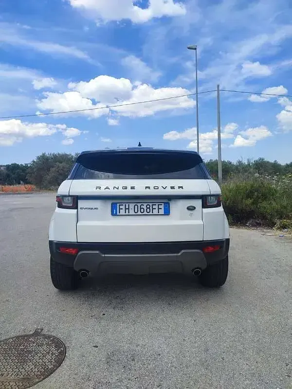 Usata Land Rover Range Rover evoque HSE 150 CV (110 kW) 2017 Bianco SUV