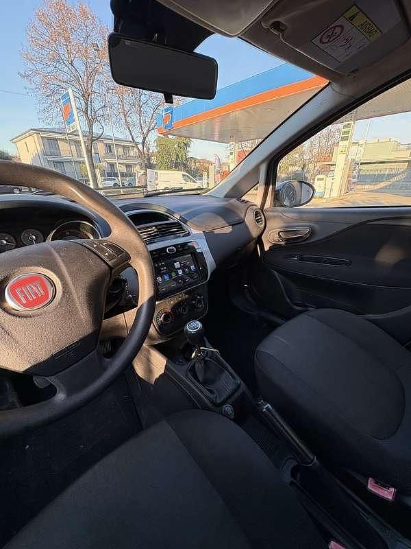 Usata Fiat Grande Punto Active 77 CV (56 kW) 2008 Utilitaria