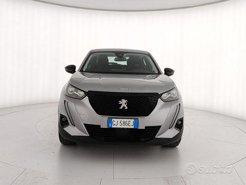 Usata Peugeot 2008 Active 100 CV (73 kW) 2022 Grigio SUV